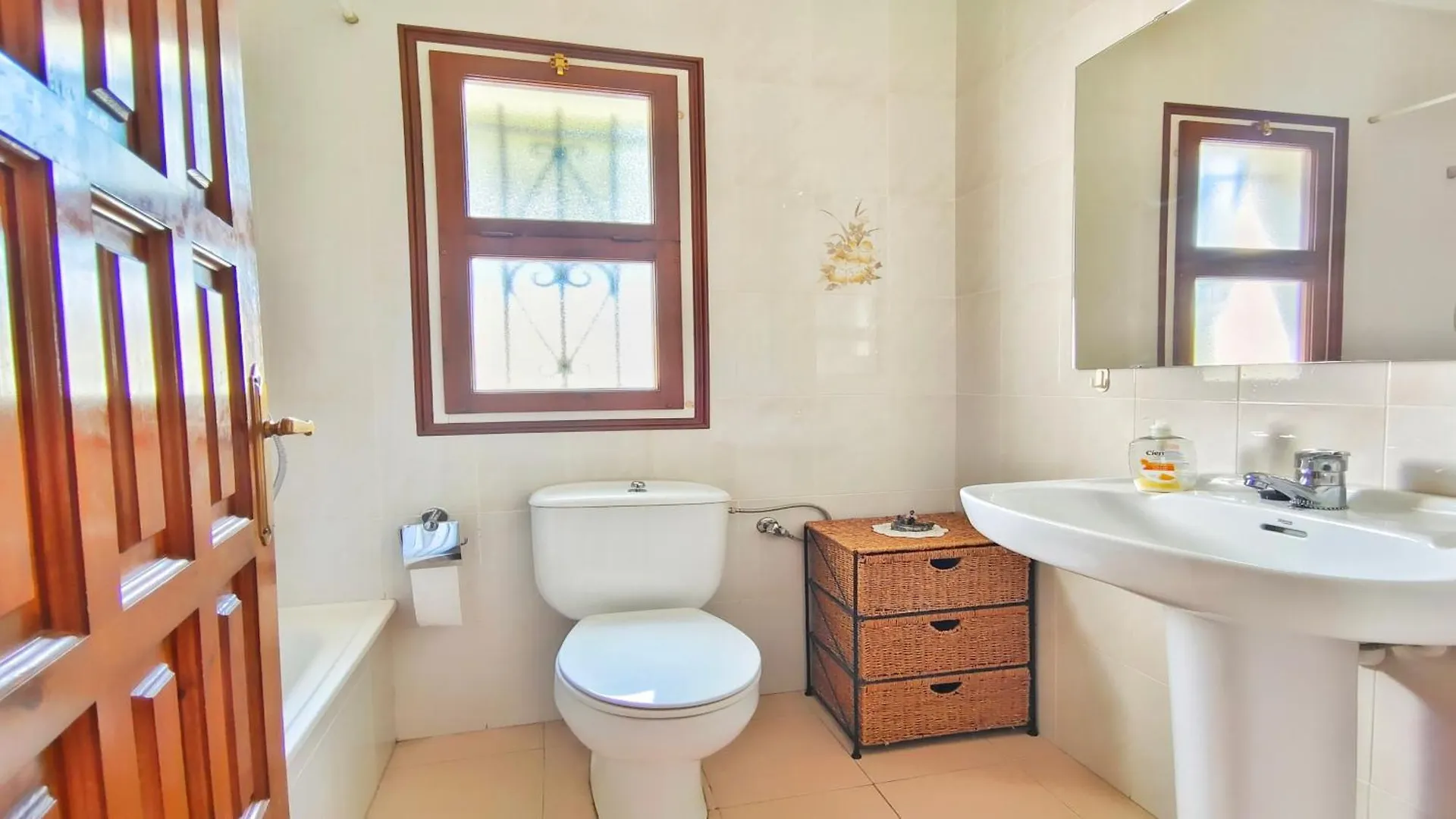 度假居 Vacay Villa Rosy, Sol Y Relax En La Costa Brava, L' Escala 西班牙