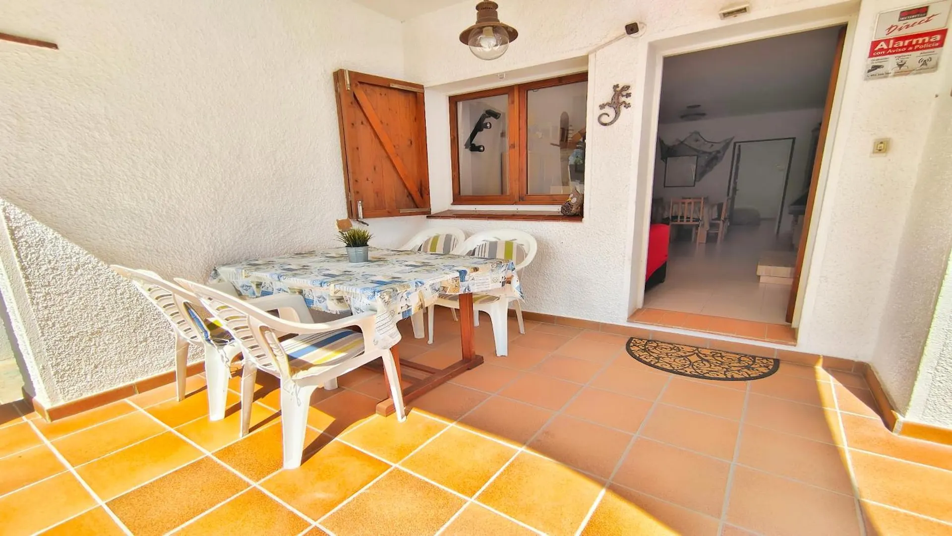 度假居 Vacay Villa Rosy, Sol Y Relax En La Costa Brava, L' Escala